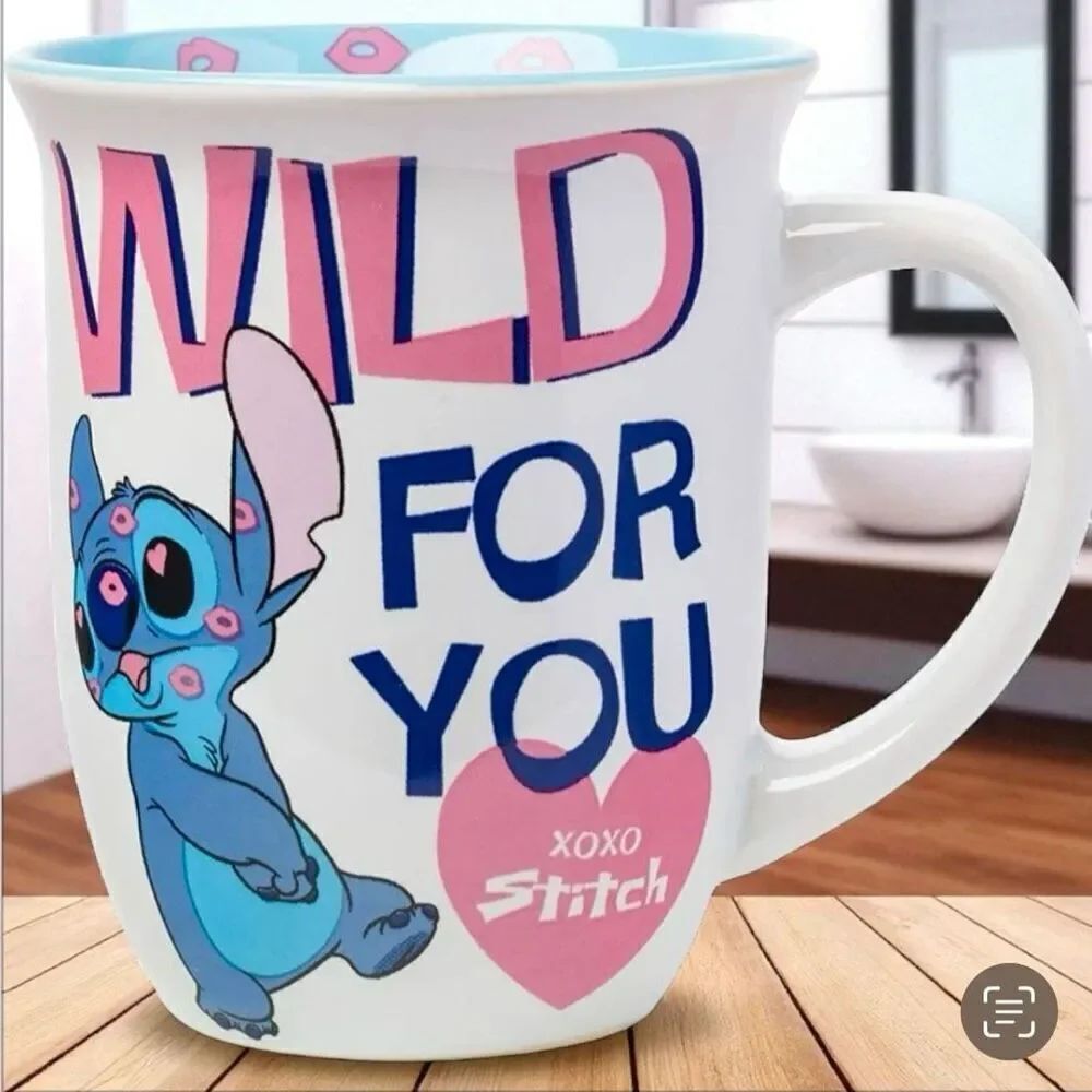 NWT Gorgeous Disney Store “Wild for you” Lilo & Stitch Blue Kisses Mug